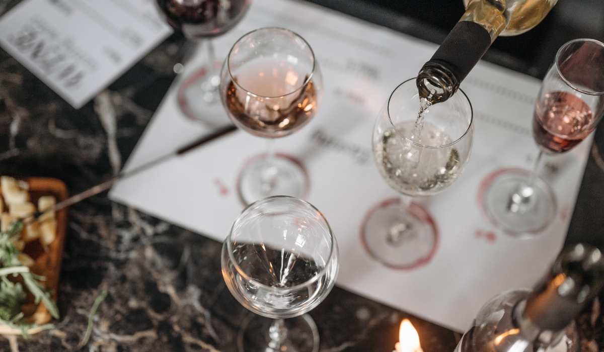 wino na wesele warto degustować przed wyborem. Jakie wino na wesele będzie najlepsze?